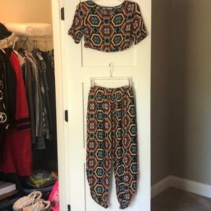 Excellent Condition Jac Vanek 2-piece set